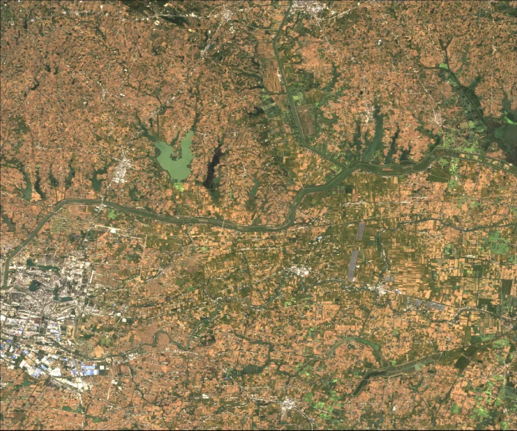 Satellite view of the Hanbei River and surrounding fields in eastern Tianmen